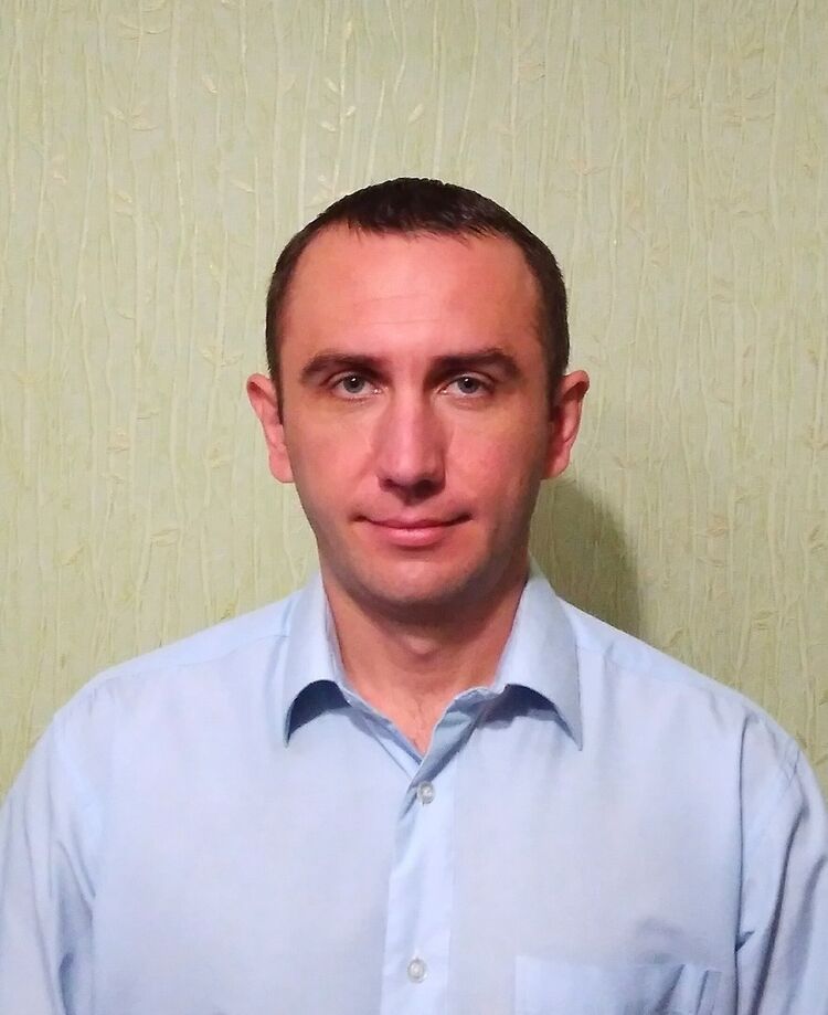 Владимир Попов